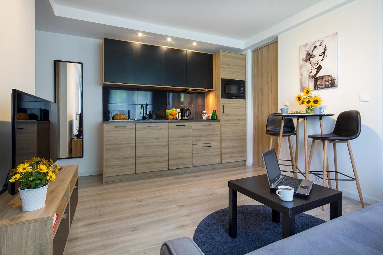 Апартаменты Compact I - Faktura Vat Кошалин Экстерьер фото